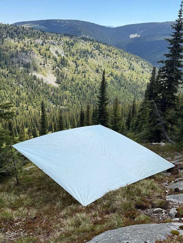 outdoor-lightweight-backpack-tarp-ape-equipment